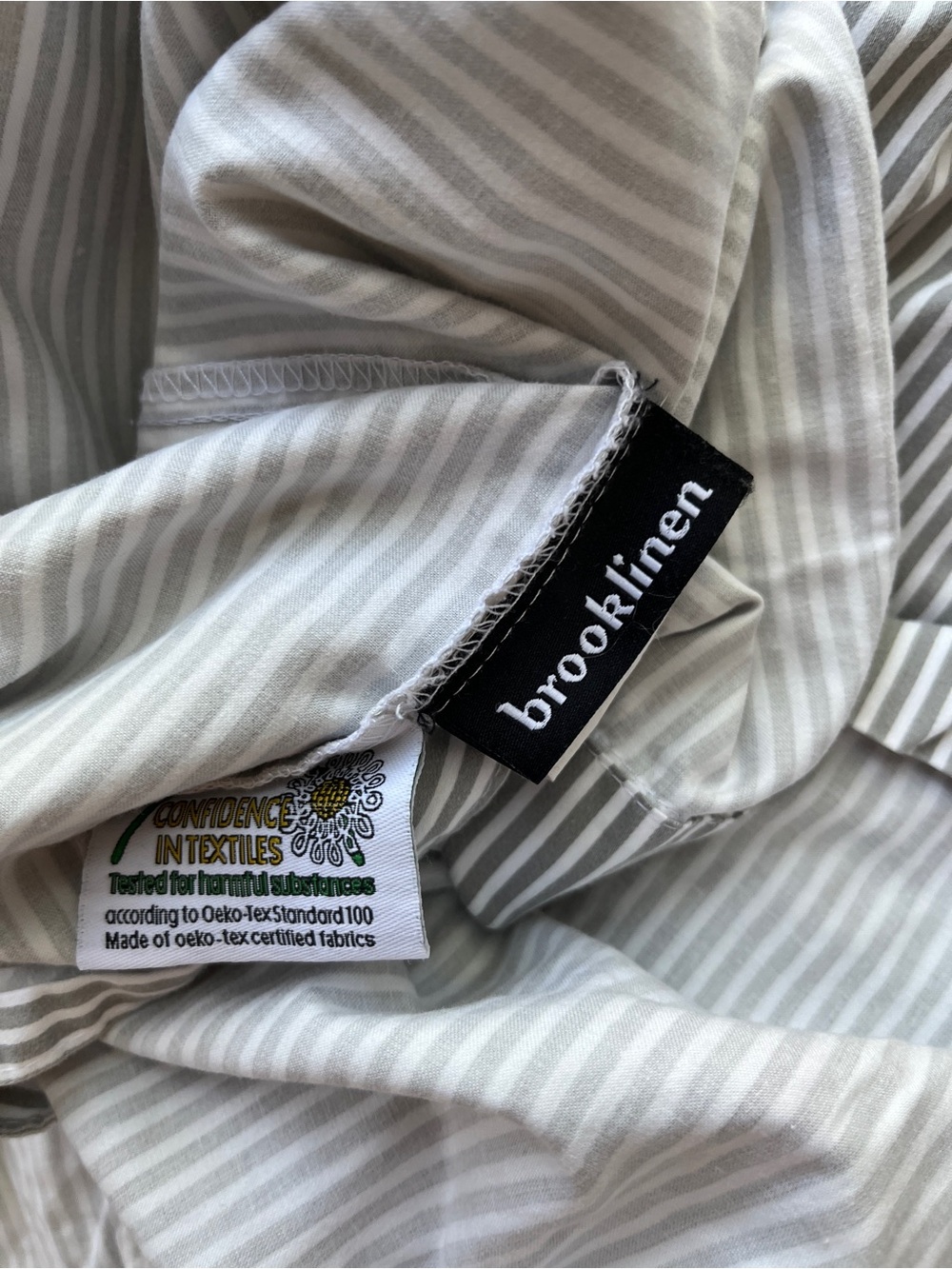Brooklinen king classic percale duvet cover 100% cotton grey and white